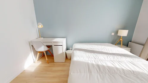 Privatzimmer in der 30 rue Vernier, bild 20 von 22