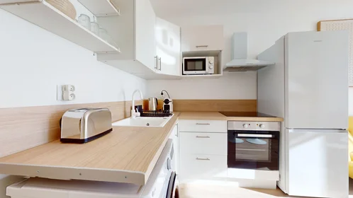 Privatzimmer in der 30 rue Vernier, bild 3 von 22