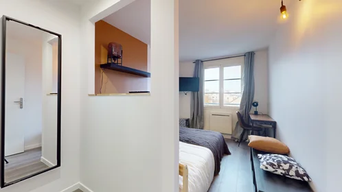 Quarto privado em 97 avenue du Hazay, imagem 21 de 23