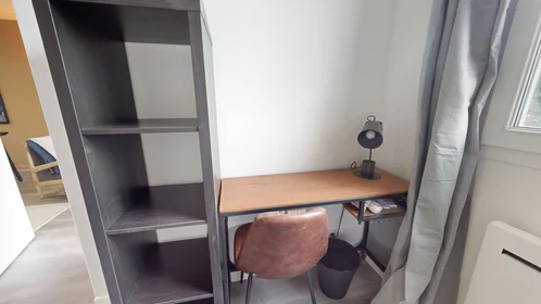 Quarto privado em 97 avenue du Hazay, imagem 22 de 28
