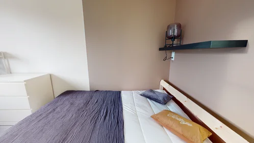 Quarto privado em 97 avenue du Hazay, imagem 23 de 28