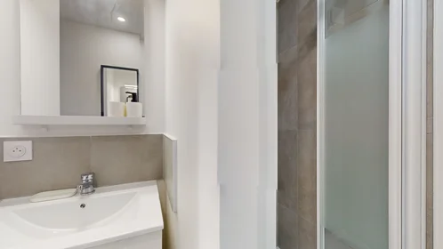 Quarto privado em 97 avenue du Hazay, imagem 26 de 28