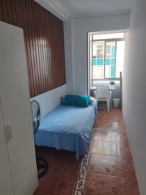 Habitación privada barata en Murcia