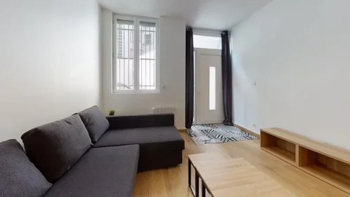 Logement entier à Rue Vendôme, 3rd Arrondissement, image 6 de 10