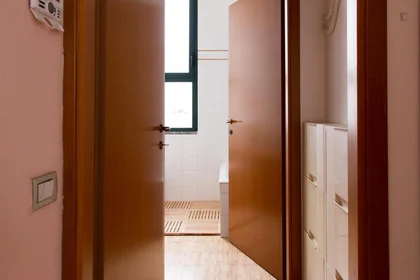 Logement entier à Via Giuseppe Meda, image 23 de 28