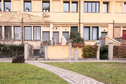 Logement entier à Via Giuseppe Meda, image 26 de 28