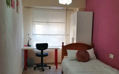 Stanza privata in Calle Madre Rafols-Mislata, immagine 1 di 14