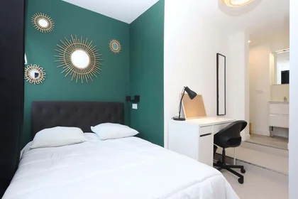 Privatzimmer in der 3 Rue Anatole France, 29200 Brest, France, bild 2 von 7