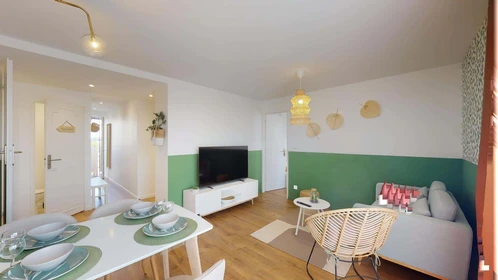 Özel oda konumu 115 Rue Bonnat, 31400 Toulouse, France, 12 19 görüntüsü