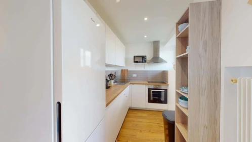 Özel oda konumu 115 Rue Bonnat, 31400 Toulouse, France, 17 19 görüntüsü