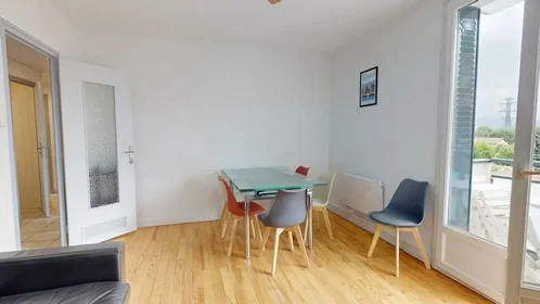 Quarto privado em Rue de l'Industrie, , imagem 8 de 10