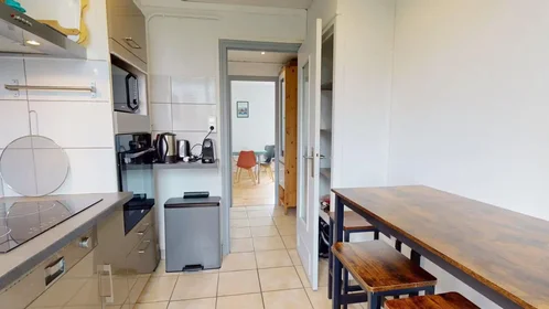 Quarto privado em Rue de l'Industrie, , imagem 9 de 10