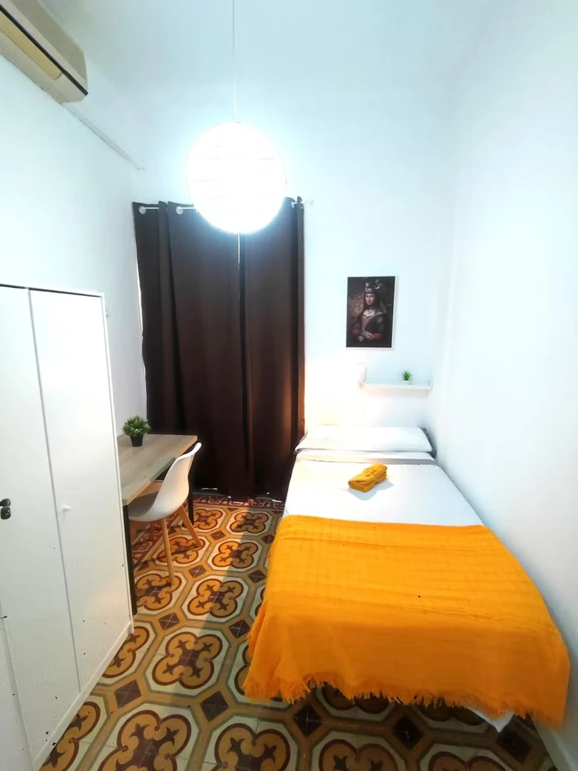 Almería de ucuz özel oda