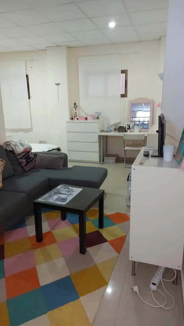 Apartamento totalmente mobilado em Dos Hermanas