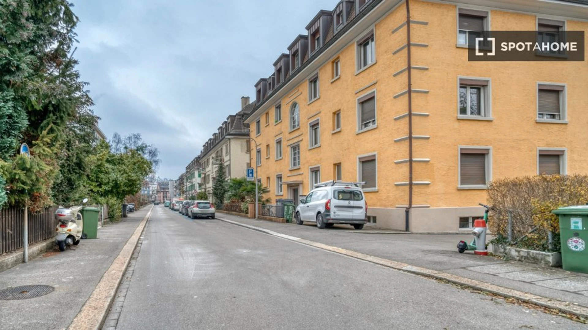 Luminoso monolocale in affitto a Zurich