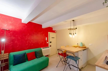 Luminoso e moderno appartamento a Genova