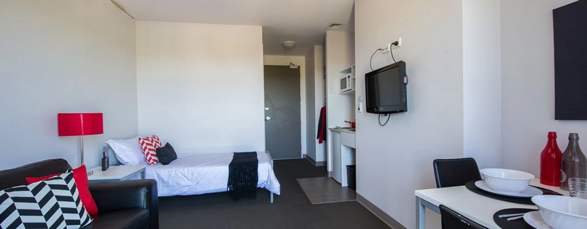 Quarto para alugar com cama de casal em Adelaide