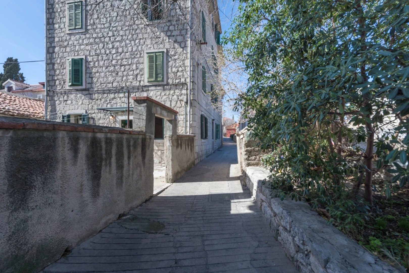 Apartamento totalmente mobilado em Split