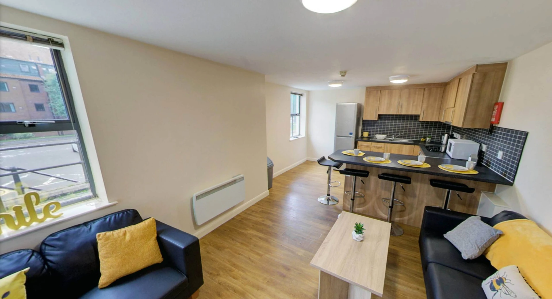 Renting rooms by the month in Bristol