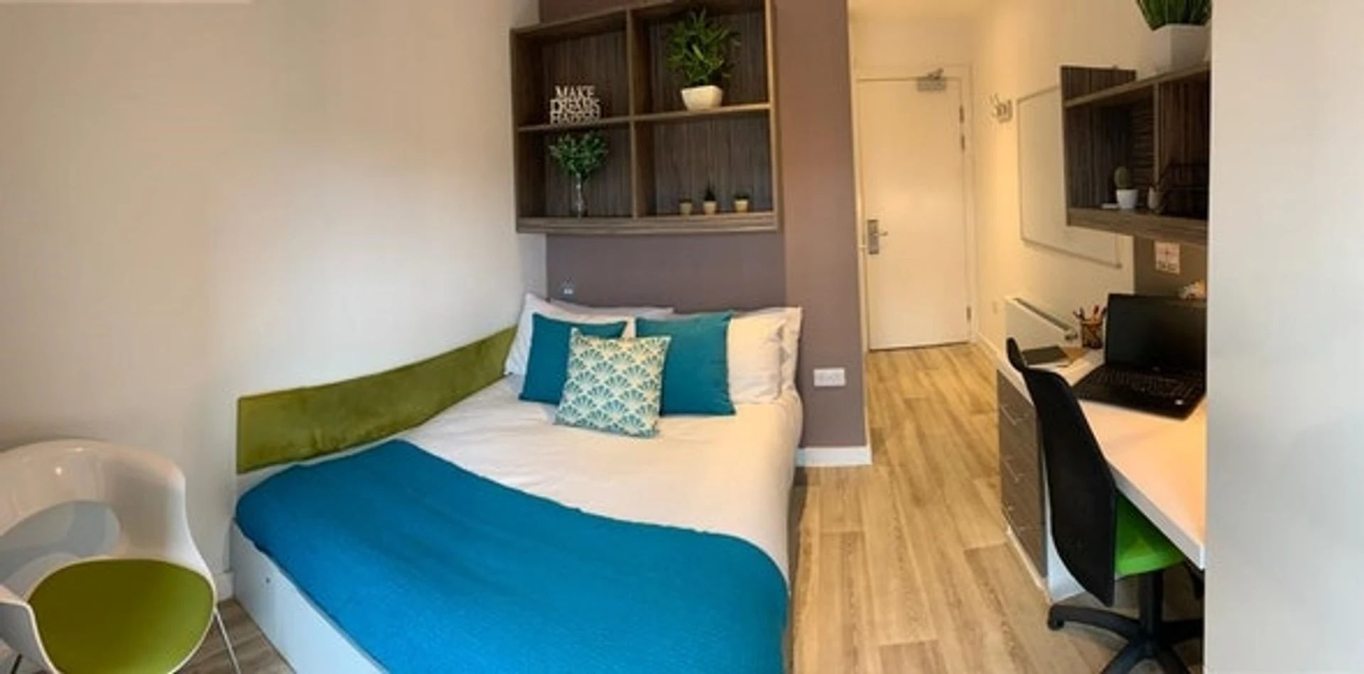 Chambre à louer dans un appartement en colocation à newcastle-upon-tyne