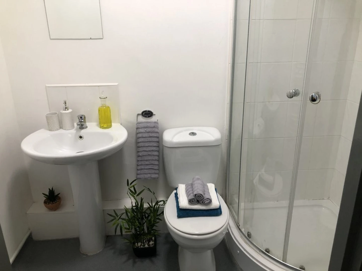 Room for rent with double bed Sunderland