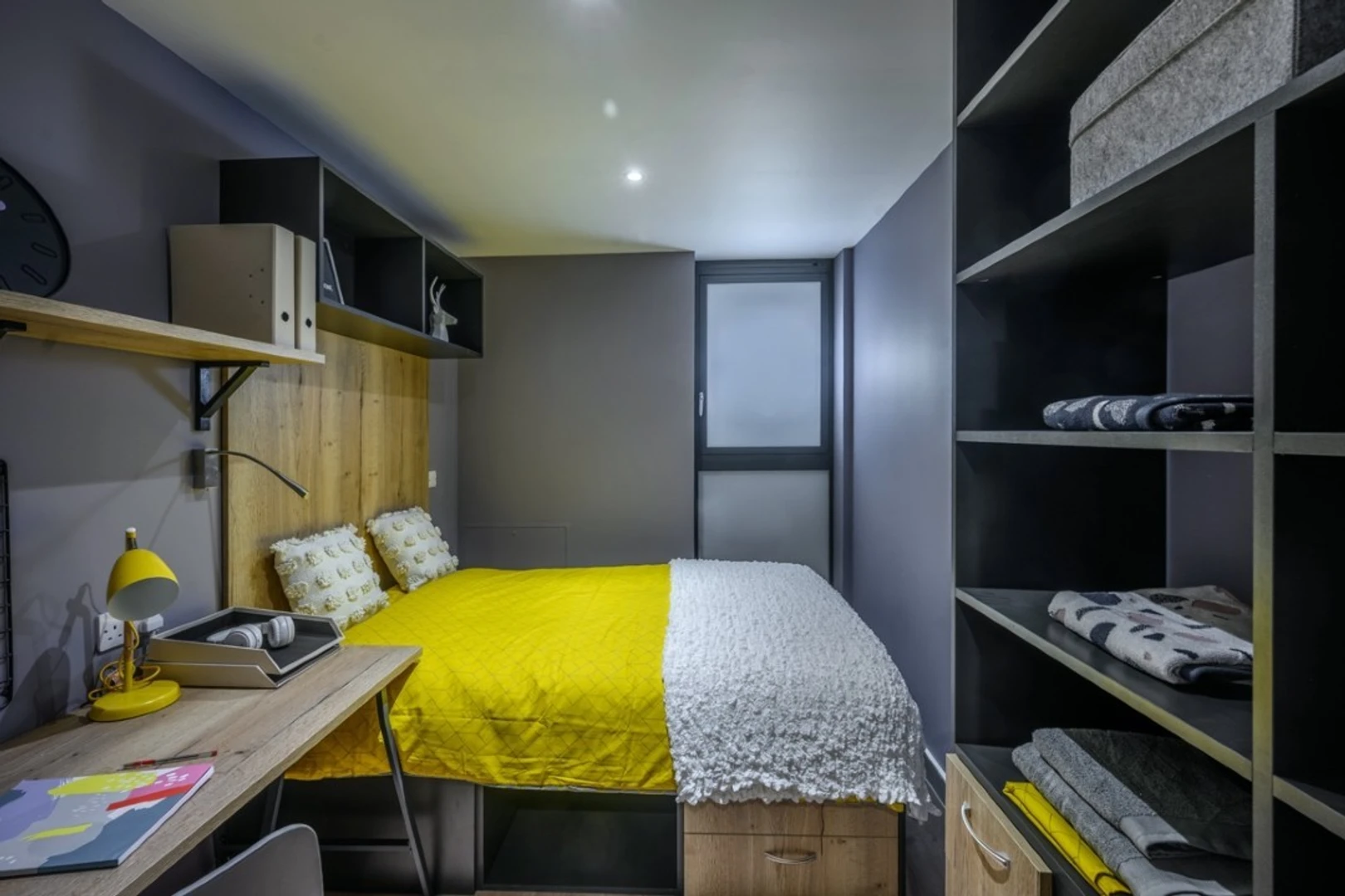Pokój do wynajęcia z podwójnym łóżkiem w Stirling