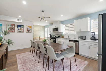 Stanza privata in Mariposa Avenue, East Hollywood, immagine 3 di 10
