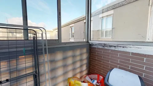 Quarto privado em Rue d'Hyères, Bonnefoy-Roseraie-Gramont, imagem 8 de 10