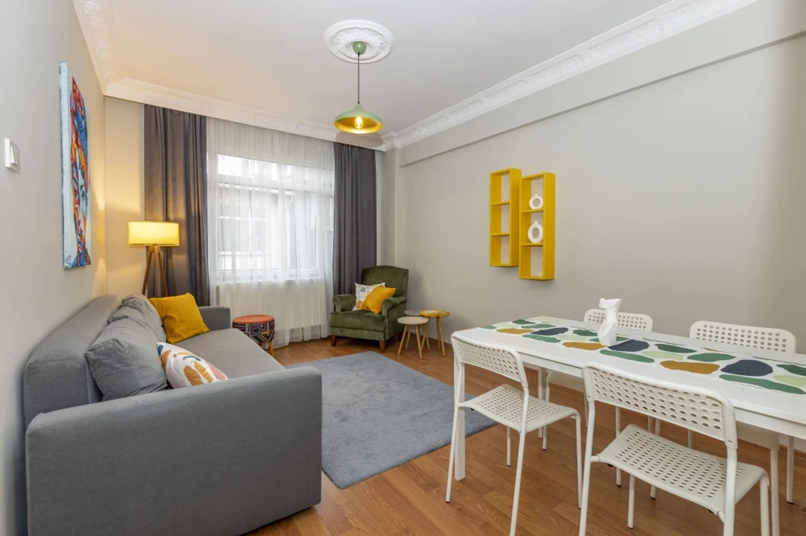 Komplette Wohnung voll möbliert in Istanbul