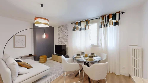 Privatzimmer in der 4 Cr Saint-Laud, 49100 Angers, France, bild 13 von 21