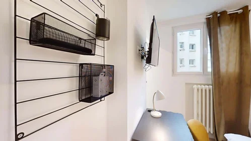 Privatzimmer in der 4 Cr Saint-Laud, 49100 Angers, France, bild 9 von 21