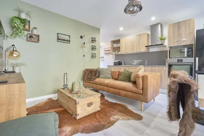 Habitación privada en 15 Cr Lepagnol, 51100 Reims, France, imagen 7 de 18