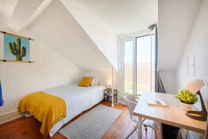 Chambre privée à Rua do Quelhas, Lisbon, image 1 de 10