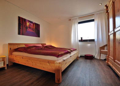 Alojamento com 3 quartos em Bielefeld