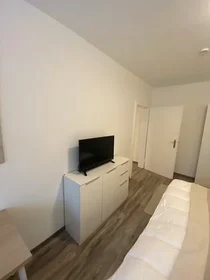 Chambre privée à Colmarer Straße, Thalkirchen, image 6 de 8