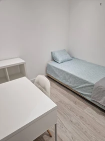 Habitación en alquiler con cama doble Setubal