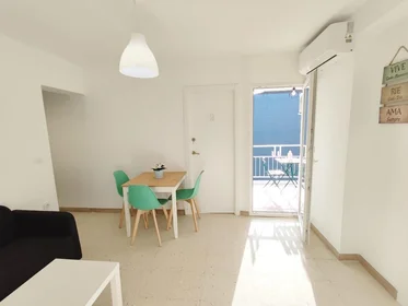 共享房间 在 Calle Doña María Manuela, 10, esc. 0 3º 3, 22的图像19
