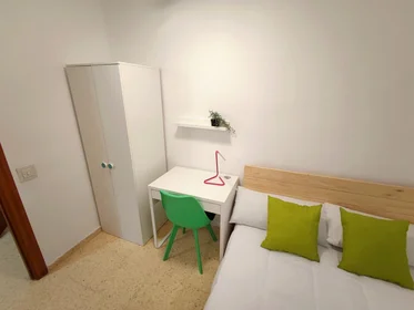 Shared room at Honduras, 9, 4º 7, image 26 of 37