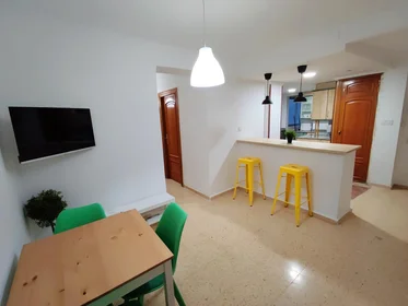Shared room at Honduras, 9, 4º 7, image 5 of 37