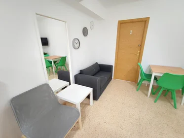 Shared room at Honduras, 9, 4º 7, image 9 of 37