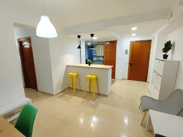 Shared room at Honduras, 9, 4º 7, image 10 of 37