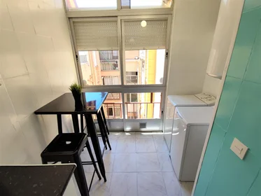 Stanza condivisa in Calle Mayor, 9, esc. 0 3º 4, immagine 19 di 42