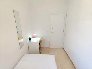 Stanza condivisa in Calle Mayor, 9, esc. 0 3º 4, immagine 31 di 42