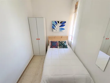 Stanza condivisa in Calle Mayor, 9, esc. 0 3º 4, immagine 33 di 42