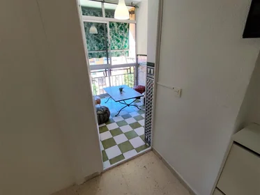 Stanza condivisa in Calle Mayor, 9, esc. 0 3º 4, immagine 10 di 42