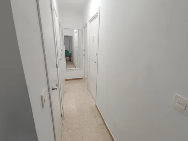 共享房间 在 Calle Mayor, 1, esc. 0 2º 2, 26的图像14