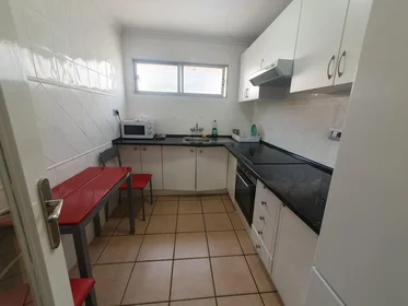 Chambre partagée à Carrer l'Illa, 10, 2º 5 1, image 4 de 19