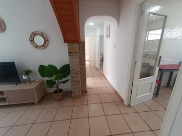 Chambre partagée à Carrer l'Illa, 10, 2º 5 3, image 7 de 19
