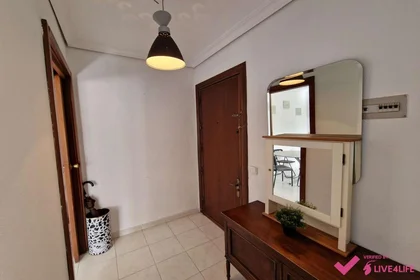 Mehrbettzimmer in der Avenida Ricardo Lyon, 504, esc. 0 6º I23, bild 10 von 27