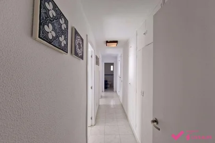 Mehrbettzimmer in der Avenida Ricardo Lyon, 504, esc. 0 6º I22, bild 7 von 26